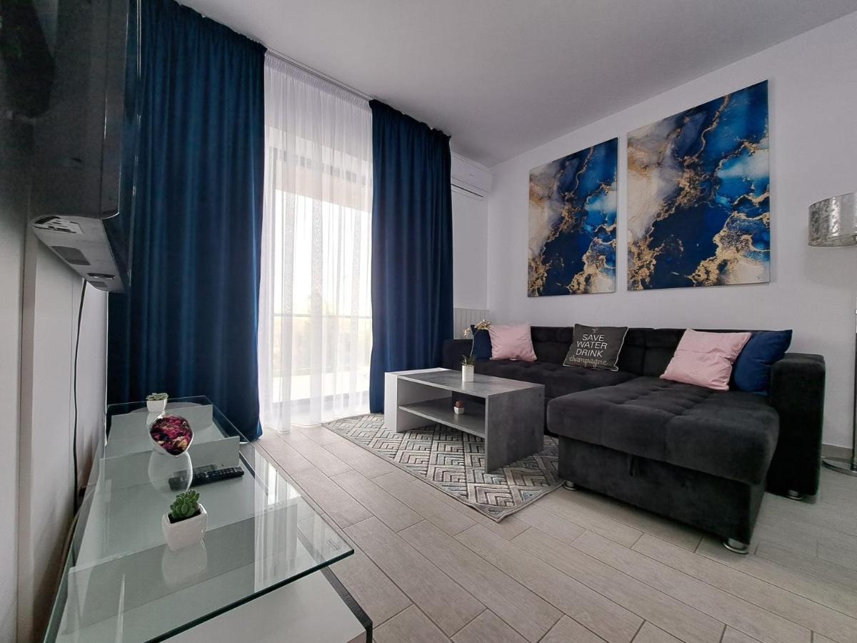 M&A Apartament Mamaianord Exterior photo